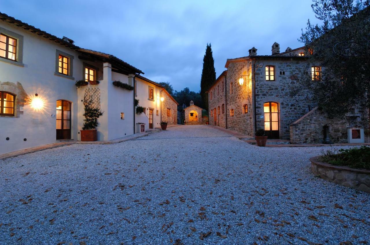Готель Relais Borgo Torale Пассіньяно-суль-Тразімено Екстер'єр фото