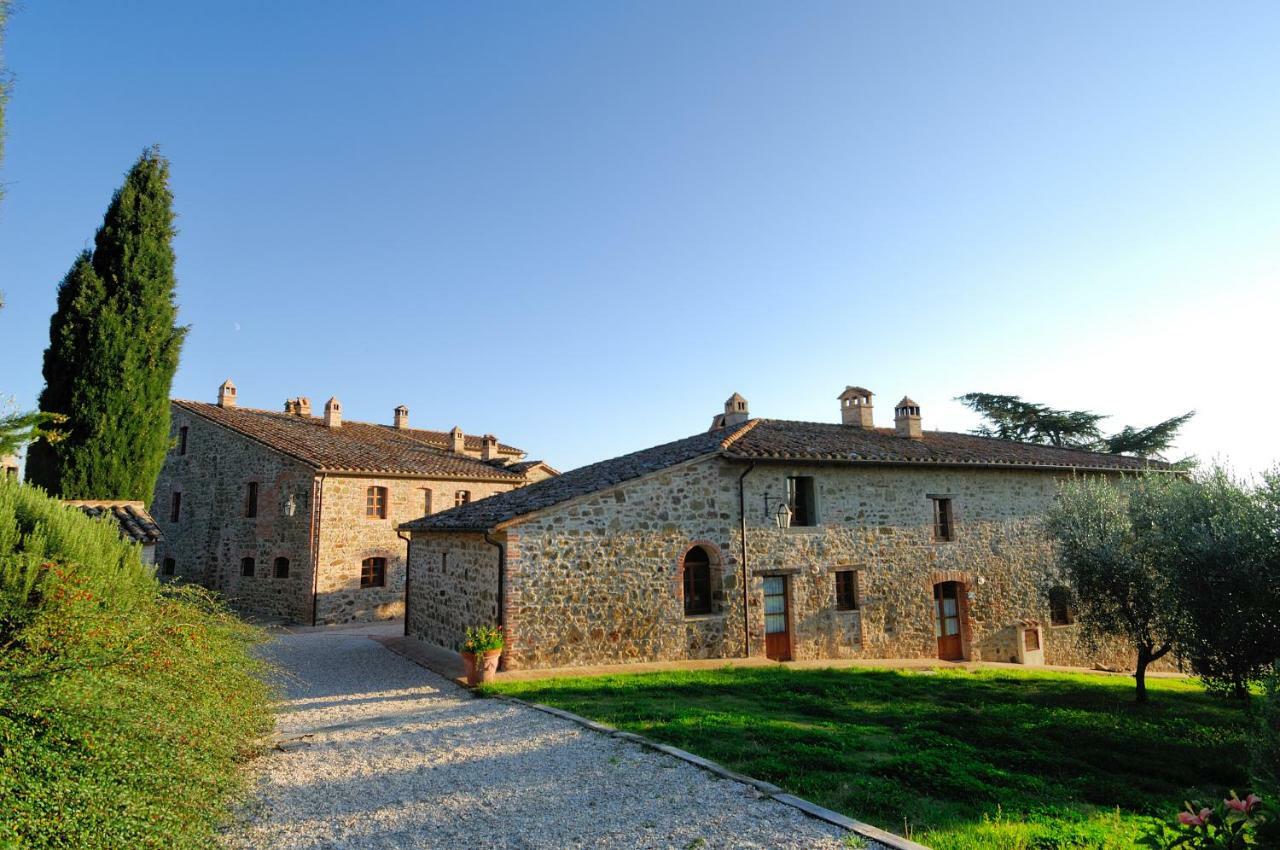 Готель Relais Borgo Torale Пассіньяно-суль-Тразімено Екстер'єр фото